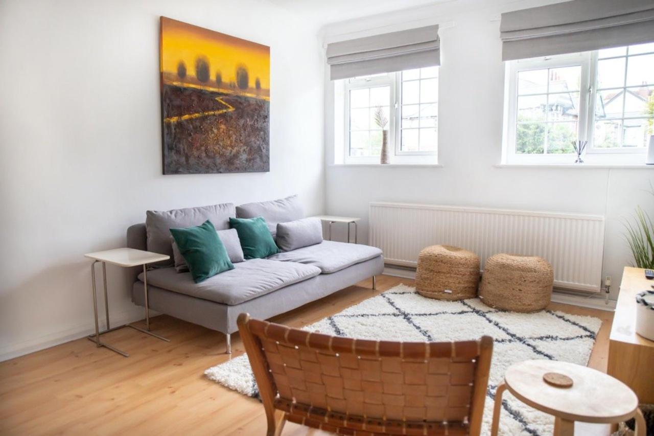 Guestready - Homely Leeds City Apartment Sleep 4 Meanwood Exteriör bild